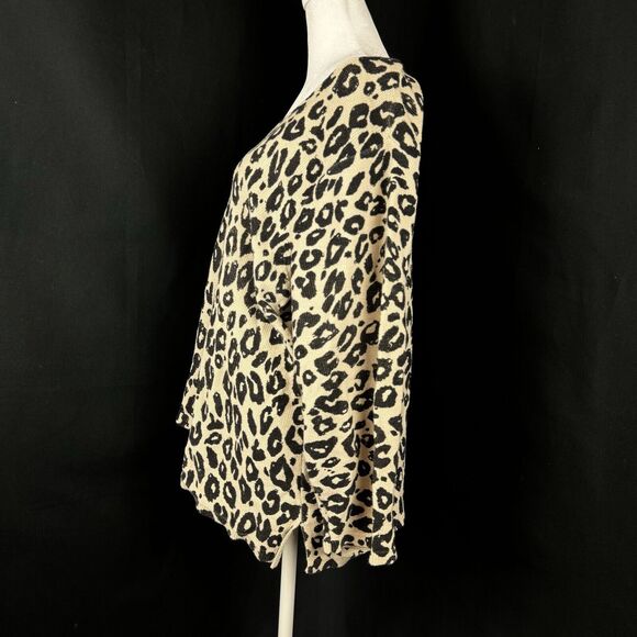 Requirements Leopard Print Top 2X Cotton Crewneck Casual - Picture 8 of 9